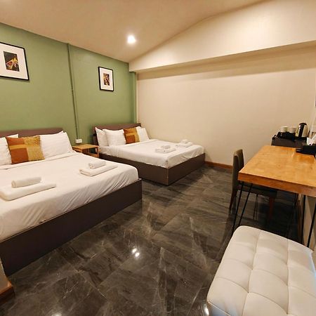 Ployburi Boutique Hotel Чантхабурі Екстер'єр фото