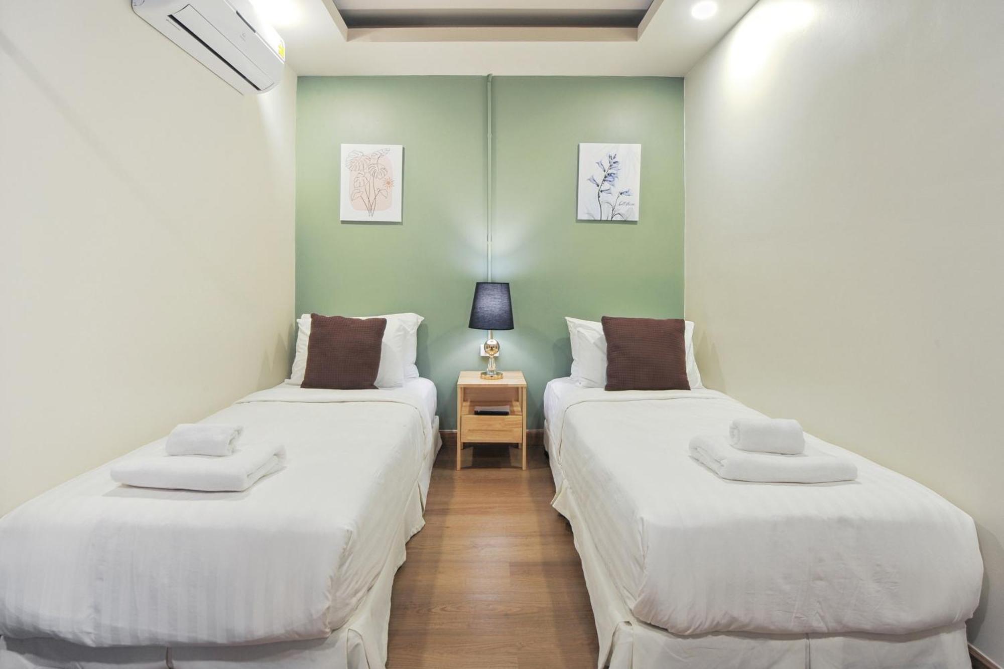 Ployburi Boutique Hotel Чантхабурі Екстер'єр фото