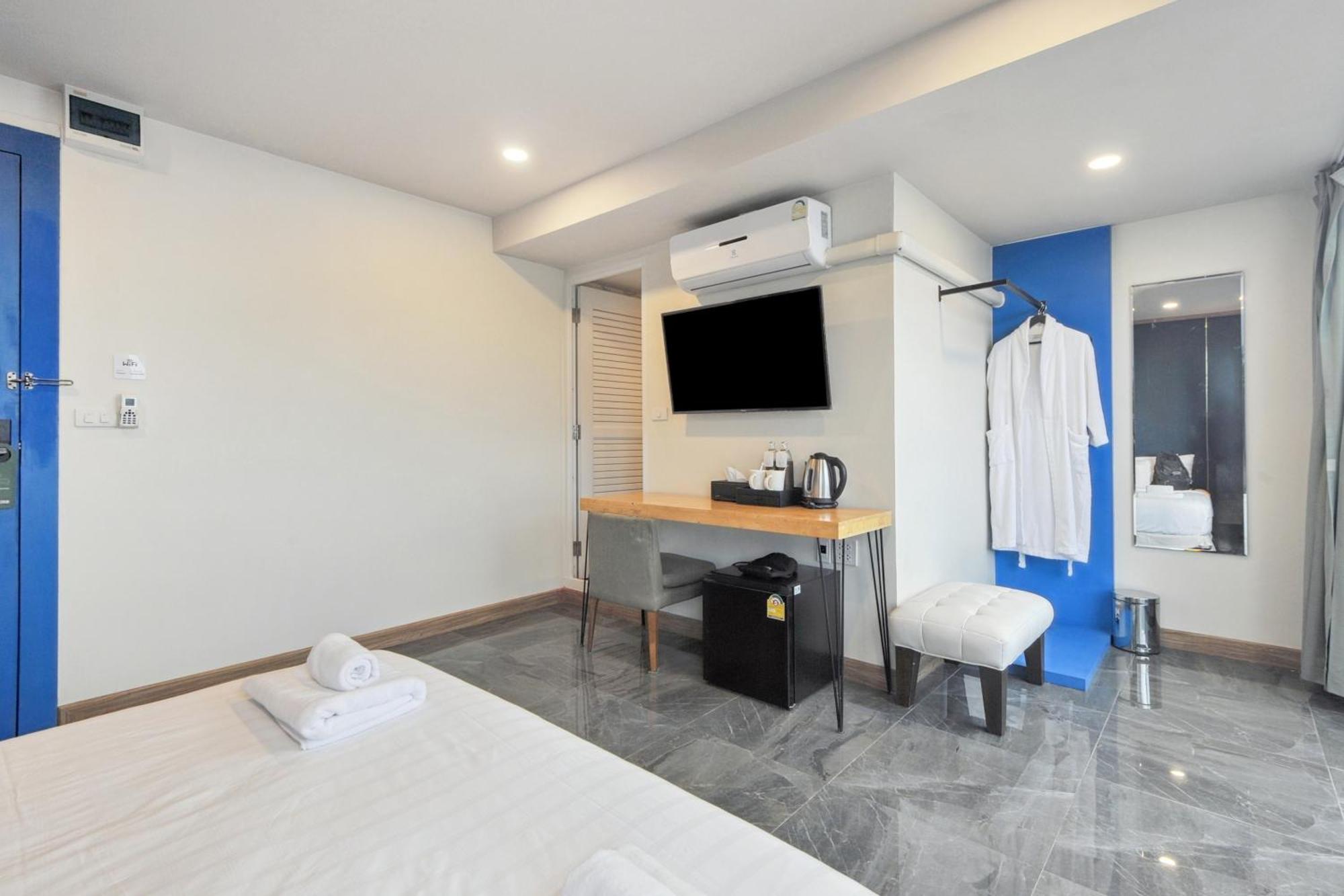 Ployburi Boutique Hotel Чантхабурі Екстер'єр фото