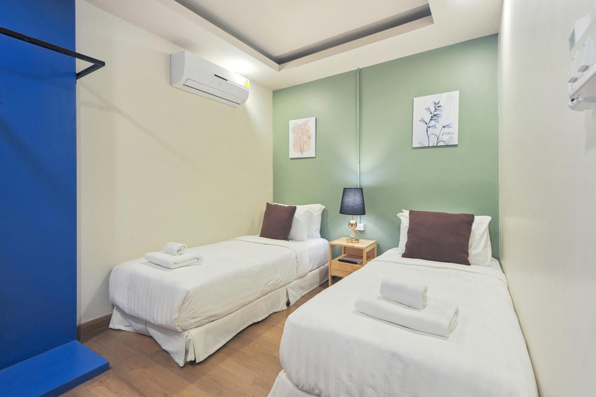 Ployburi Boutique Hotel Чантхабурі Екстер'єр фото