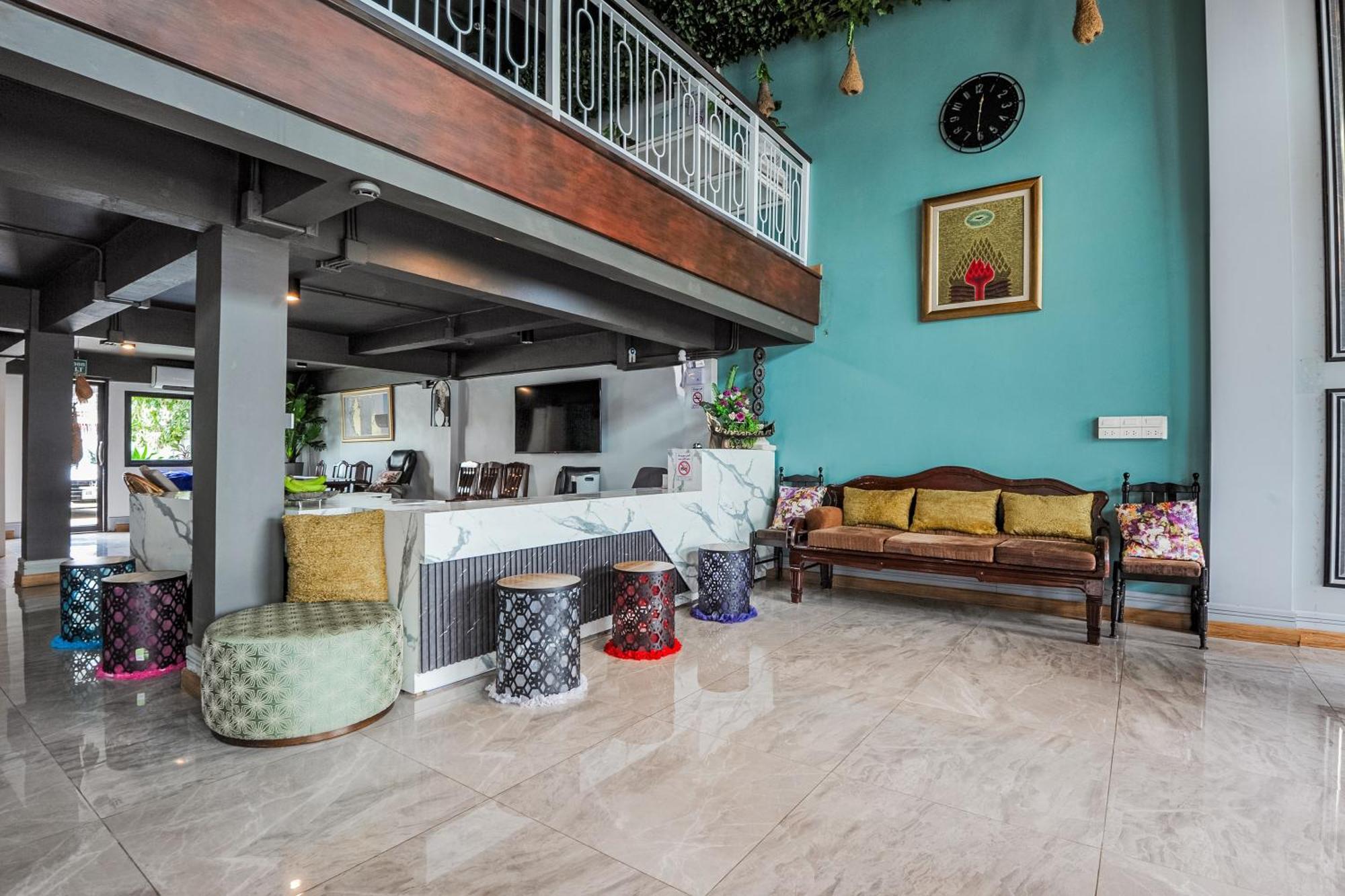 Ployburi Boutique Hotel Чантхабурі Екстер'єр фото