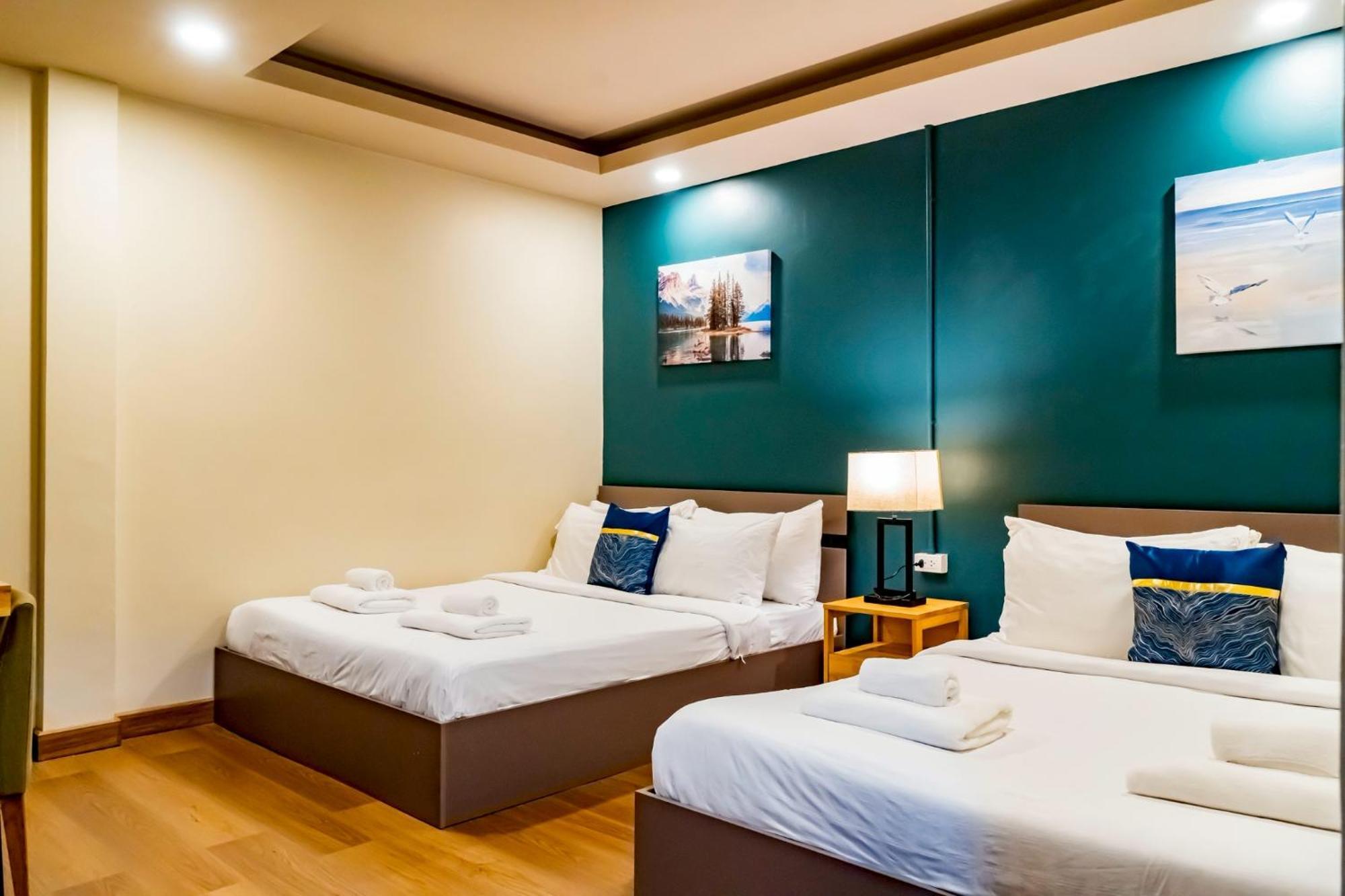 Ployburi Boutique Hotel Чантхабурі Екстер'єр фото